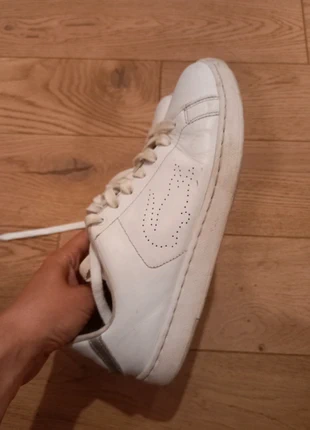 Baskets souples, marke: Lacoste, zustand: Sehr gut, größe: 40.5, 12,00 €, 13,30 € inklusive Vinted-Käuferschutz