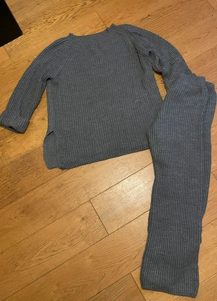 Ensemble maille gris, marque: Pimkie, état: Très bon état, taille: Taille unique, 15,00 €, 16,45 € Protection acheteurs incluse