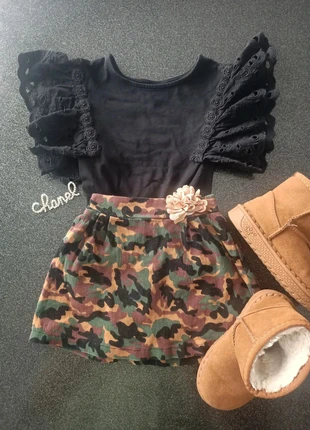 Adorable jupe militaire(camouflage)avec fleur au niveau de la ceinture taille 3ans, brand: je ne sais pas, condition: Very good, size: 3 years / 98 cm, €4.99, €5.94 includes Buyer Protection