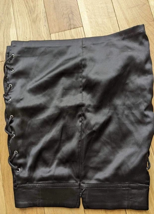 Zara - jupe noir XS, marque: Zara, état: Neuf sans étiquette, taille: XS / 34 / 6, 4,00 €, 4,90 € Protection acheteurs incluse