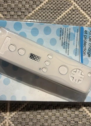 Protection manette Wii, merk: Nintendo, staat: Heel goed, € 3,00, € 3,85 inclusief Kopersbescherming