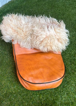 Lekkere warme voetenzak!, staat: Heel goed, € 11,20, € 12,46 inclusief Kopersbescherming