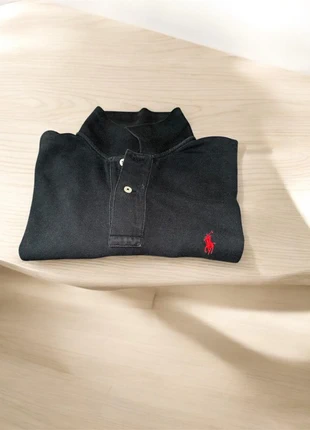 Polo nera Ralph Lauren, brand: Ralph Lauren, condizioni: Ottime, taglia: M, €19.99, €21.69 include la Protezione acquisti
