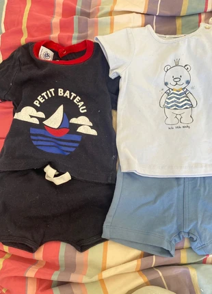 Lot 2 t shirt short garçon 6mois petit bateau ensemble, marca: Petit Bateau, estado: Muito bom, tamanho: 3-6 meses / 62 cm, €8.90, €10.05 inclui Proteção do Comprador