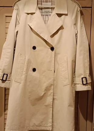 Gabardina beige, marque: Pull & Bear, état: Très bon état, taille: M / 38 / 10, 10,00 €, 11,20 € Protection acheteurs incluse