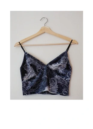 Crop top velour - Japanese - Japones, marca: Local, estado: Nuevo sin etiquetas, tamaño: S / 36 / 8, 10,00 €, 10,50 € Protección al comprador incluida