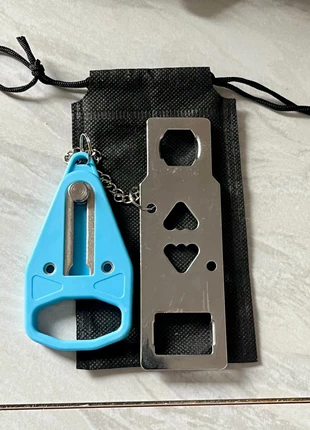 Portable lock for travel hotel, brand: NO LABEL, condition: Very good, £1.60, £2.38 includes Buyer Protection