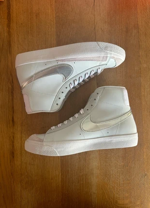 Blazer mid ´77, marque: Nike, état: Très bon état, taille: 39, 50,00 €, 53,20 € Protection acheteurs incluse