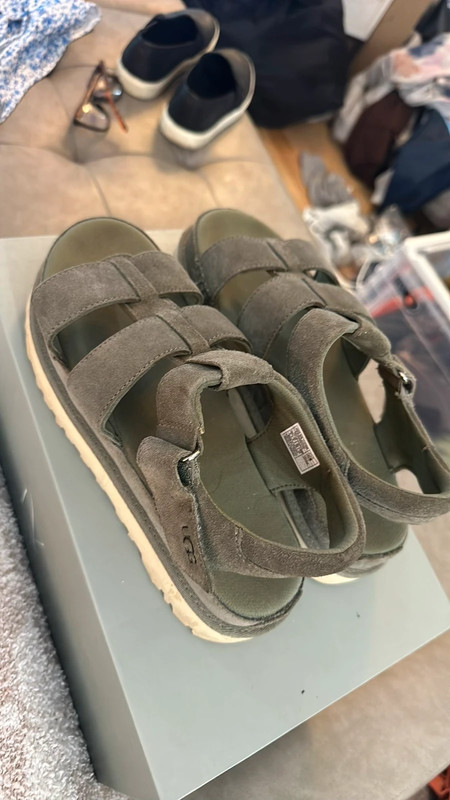 Ugg Sandals 4