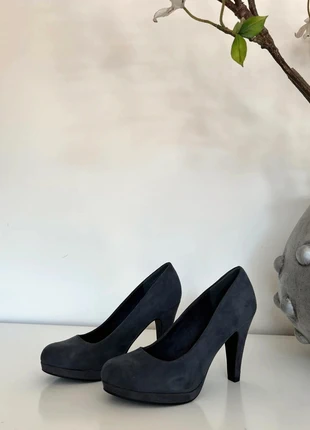 Suede pumps ., merk: Marco Tozzi, staat: Nieuw zonder prijskaartje, maat: 38, € 29,95, € 32,15 inclusief Kopersbescherming