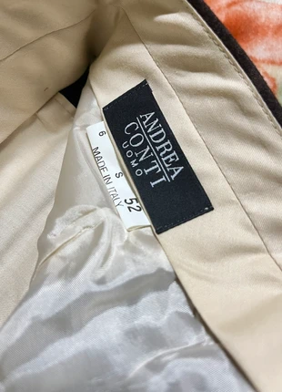 Pantaloni Uomo Andrea Conti – Master Collection, brand: Andrea Conti, condizioni: Nuovo con cartellino, taglia: 52, €25.00, €26.95 include la Protezione acquisti