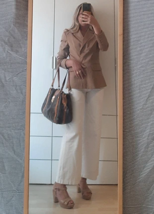 Elegante blazer donna cammello chiaro effetto lucido dorato, merk: MustHave, staat: Goed, maat: S / 36 / 8, € 19,90, € 21,60 inclusief Kopersbescherming