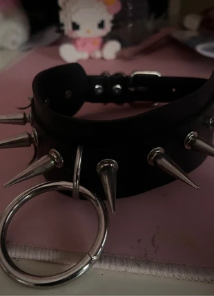 Choker Goth / Punk / con borchie, brand: EMO, condizioni: Ottime, €9.00, €10.15 include la Protezione acquisti