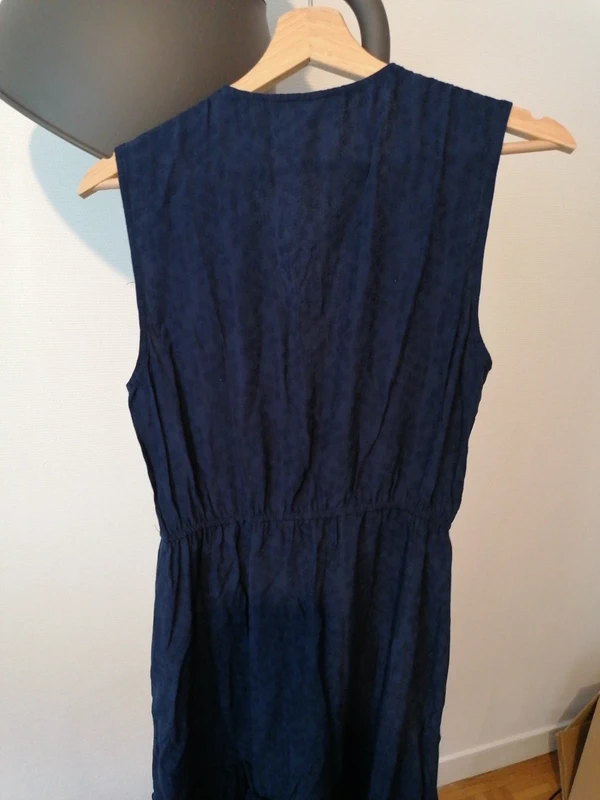 Robe bleue longue broderies - photo numéro 4