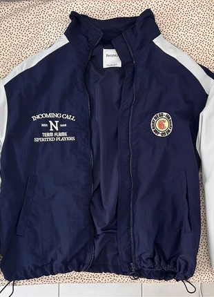 Windbreaker Jacket Bershka Blue, marca: Bershka, estado: Novo sem etiquetas, tamanho: S, €7.00, €8.05 inclui Proteção do Comprador