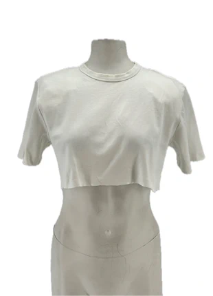 Tee-shirt crop blanc, brand: Wardrobe.NYC, condition: Good, size: XS / 34 / 6, €44.00, €46.90 includes Buyer Protection Pro