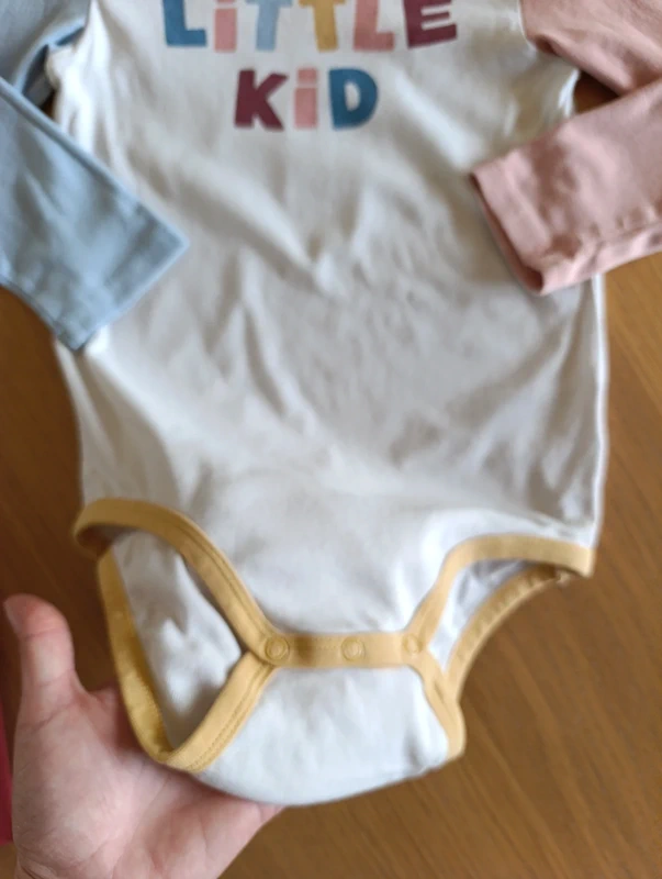 Pyjama h&m 3/4 ans 2 pièces - photo numéro 3