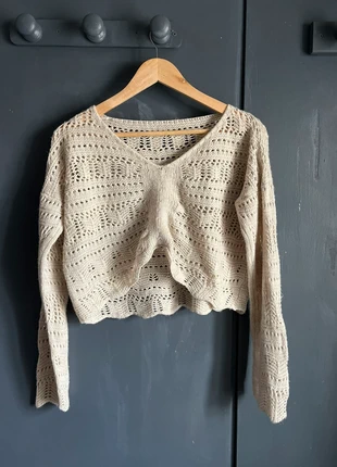 Pull bohème en crochet beige, marque: Boutique Bohéme, état: Bon état, taille: Taille unique, 8,00 €, 9,10 € Protection acheteurs incluse