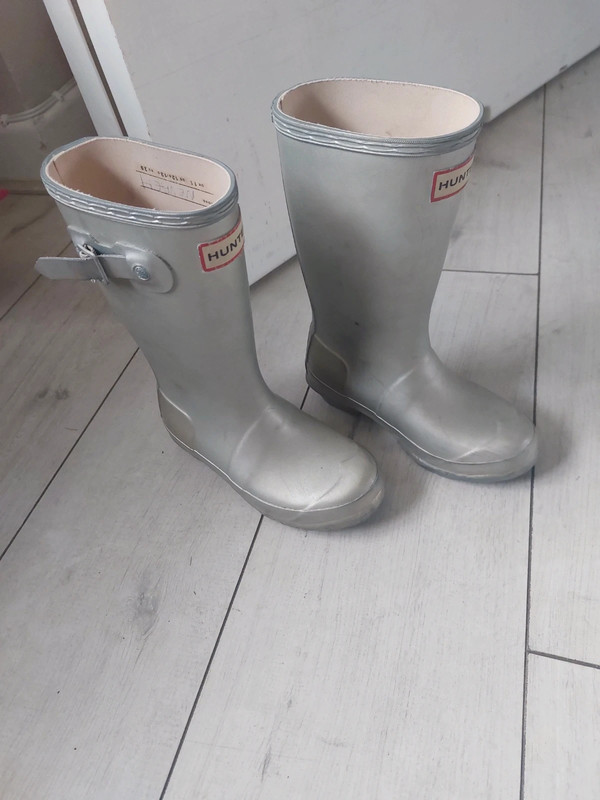 Hunter Welly boots size 11uk infant Vinted