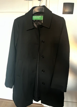 Beautiful long black classy coat work NEW, marque: United Colors of Benetton, état: Neuf avec étiquette, taille: M / 38 / 10, 75,00 €, 79,45 € Protection acheteurs incluse