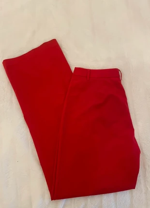 pantalon Stradivarius, marque: Stradivarius, état: Très bon état, taille: S / 36 / 8, 7,00 €, 8,05 € Protection acheteurs incluse