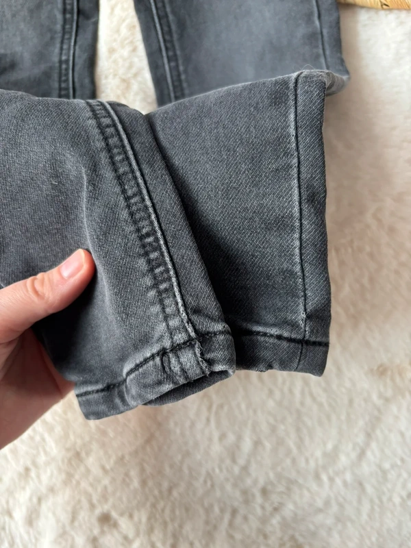 Jeans noir - photo numéro 2