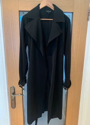 Black trench coat, brand: PrettyLittleThing, condition: Very good, size: M / 38 / 10, €14.00, €15.40 includes Buyer Protection