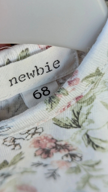 Newbie KappAhl 68 sukienka