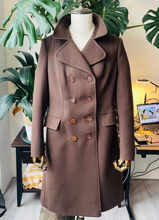 Vintage Pure Virgin Wool Coat with Horn Buttons, merk: Vintage Dressing, staat: Heel goed, maat: XXXL / 46 / 18, € 125,00, € 131,95 inclusief Kopersbescherming
