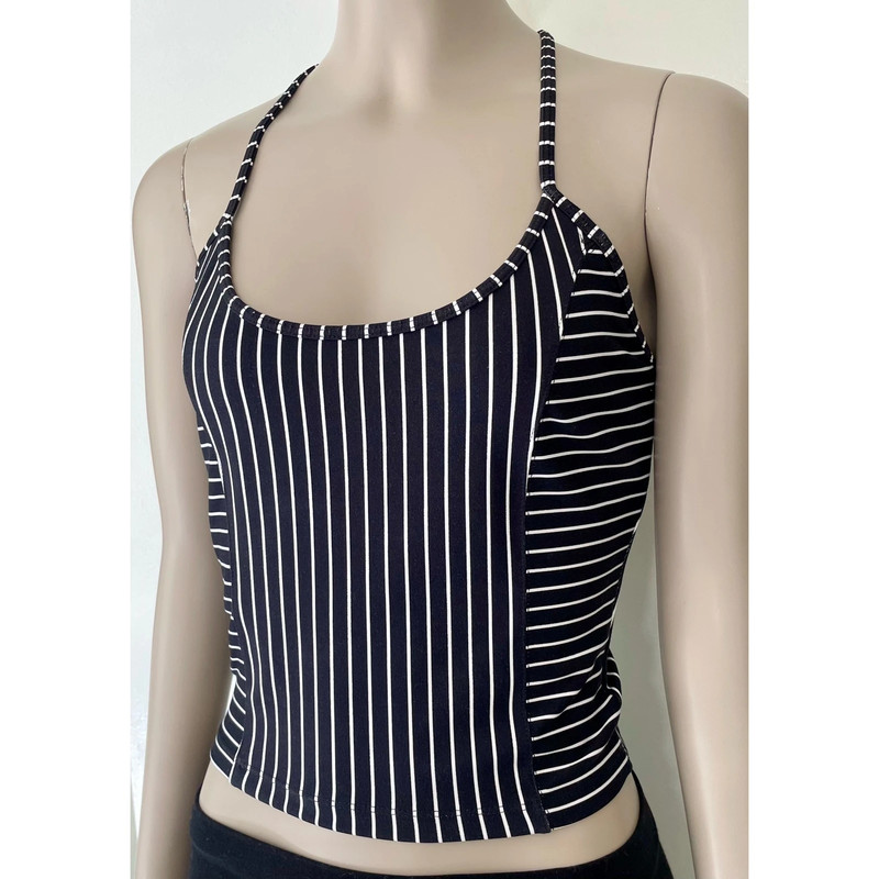 Victoria’s Secret On Point Striped Activewear Top 3