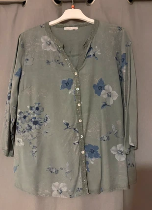 Chemise à manches longues à fleur Armand Thiery, marke: Armand Thiery, zustand: Sehr gut, größe: XXL / 44 / 16, 5,00 €, 5,95 € inklusive Vinted-Käuferschutz