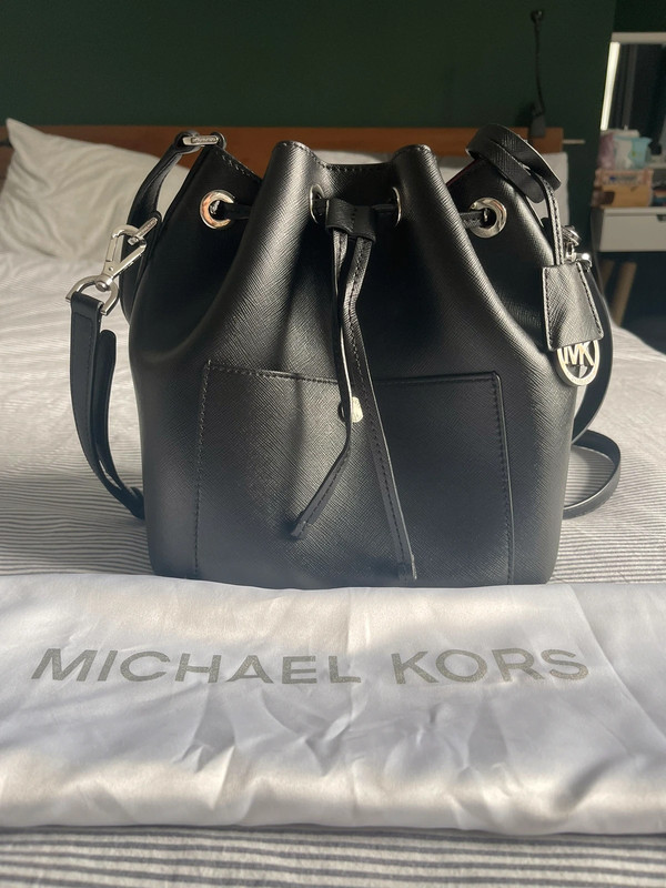 Michael Kors Greenwich Medium Bucket Handbag