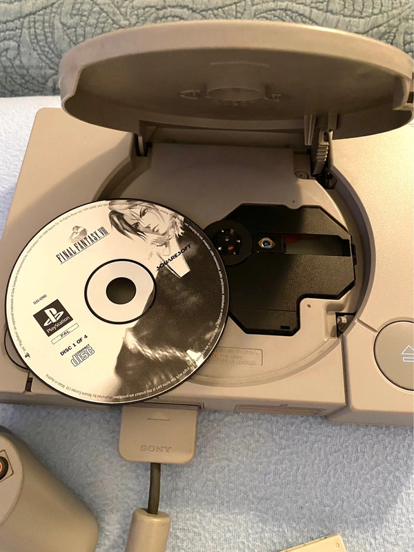 PS1 PlayStation SCPH-7502  3