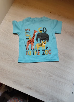 Tee shirt 3 mois Zoo, marke: PLUS, zustand: Sehr gut, größe: 1-3 Monate / 56, 2,00 €, 2,80 € inklusive Vinted-Käuferschutz
