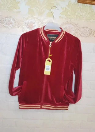 Veste avec zip, bordeaux, neuf avec emballage jamais porté, brand: Lemon Beret, condizioni: Nuovo con cartellino, taglia: 14 anni / 164 cm, €12.00, €13.30 include la Protezione acquisti