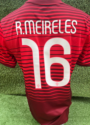 Maillot mereiles Portugal , marque: Nike, état: Très bon état, taille: S, 70,00 €, 74,20 € Protection acheteurs (Pro) incluse