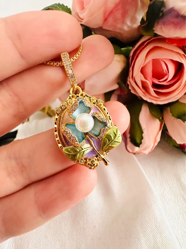 🌷Collier pendentif fleur en émail, vraie perle naturelle – Pièce unique, fait main, rare - photo numéro 3