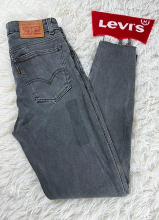 Jean Lévi’s 721 Vintage High Rise Straight W25 FR34 L30. L1488, merk: Levi's, staat: Heel goed, maat: XS / 34 / 6, € 22,00, € 23,80 inclusief Kopersbescherming Pro