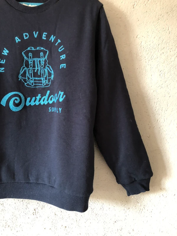 Sweat tres chaud Cyrillus 10ans 🚗 - photo numéro 4