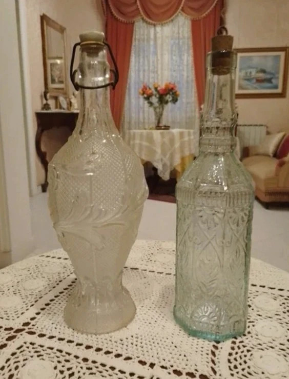 Bottiglie antiche Siciliani in vetro 1