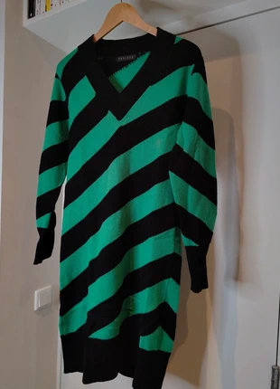 Sweater dress green and black, merk: Vintage Dressing, staat: Goed, maat: Universele maat, € 12,00, € 13,30 inclusief Kopersbescherming