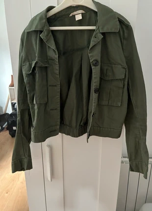 Veste mi-saison H&M vert kaki, marca: H&M, estado: Muy bueno, tamaño: S / 36 / 8, 3,00 €, 3,85 € Protección al comprador incluida