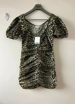 Robe de soirée Ganni léopard manche longue décolté en V taille XL 100% coton organique recyclable, brand: Ganni, condition: New with tags, size: XL / 42 / 14, €75.00, €79.45 includes Buyer Protection