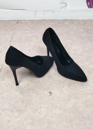 Chaussures à talon Nanbei Zuo, brand: nanbei zuo, condizioni: Ottime, taglia: 35, €4.00, €4.90 include la Protezione acquisti