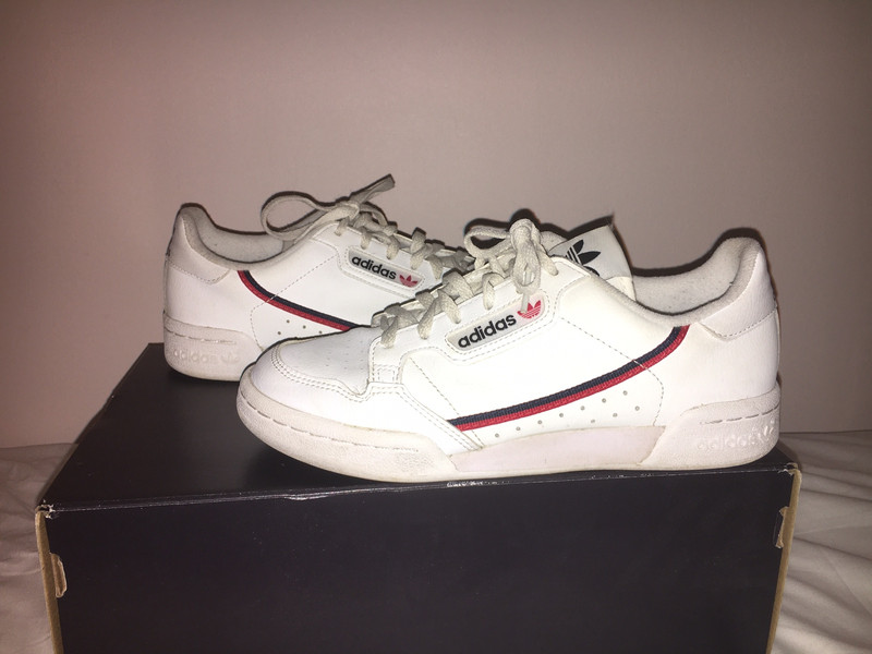 Basket chaussures Adidas continental blanche bleue et rouge Vinted