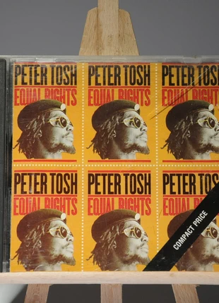 CD Peter Tosh "Equal rights", zustand: Gut, 3,90 €, 4,80 € beinhaltet Vinted-Käuferschutz Pro