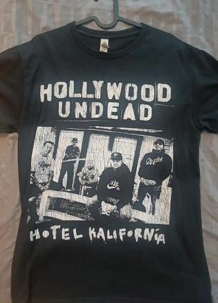 Hollywood undead t-shit merch, merk: MERCH, staat: Heel goed, maat: M, € 16,00, € 17,50 inclusief Kopersbescherming