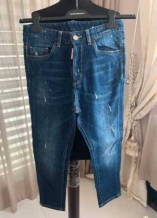 Jeans Dsquared2 ragazzo 14 anni / Jean Dsquared2 garçon 14 ans, marke: Dsquared2, zustand: Sehr gut, größe: 14 Jahre / 164, 55,00 €, 58,45 € inklusive Vinted-Käuferschutz