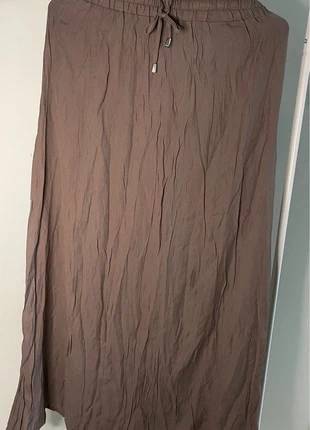 Jupe longue taupe – Neuve, état: Neuf sans étiquette, taille: L / 40 / 12, 10,00 €, 11,20 € Protection acheteurs incluse