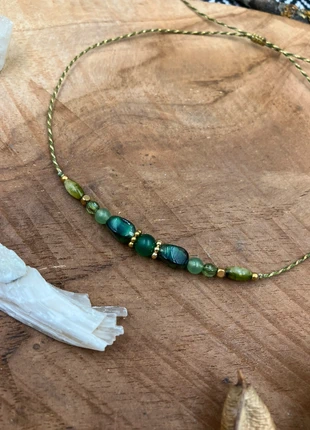 Collier ras de cou macramé pierres Onyx vert, état: Très bon état, 24,00 €, 25,90 € Protection acheteurs (Pro) incluse